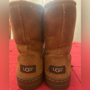 Ugg Woman Water Resistant Suede Fur Boots
